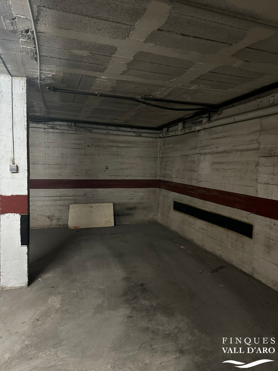 Parking space in  vilartagues
